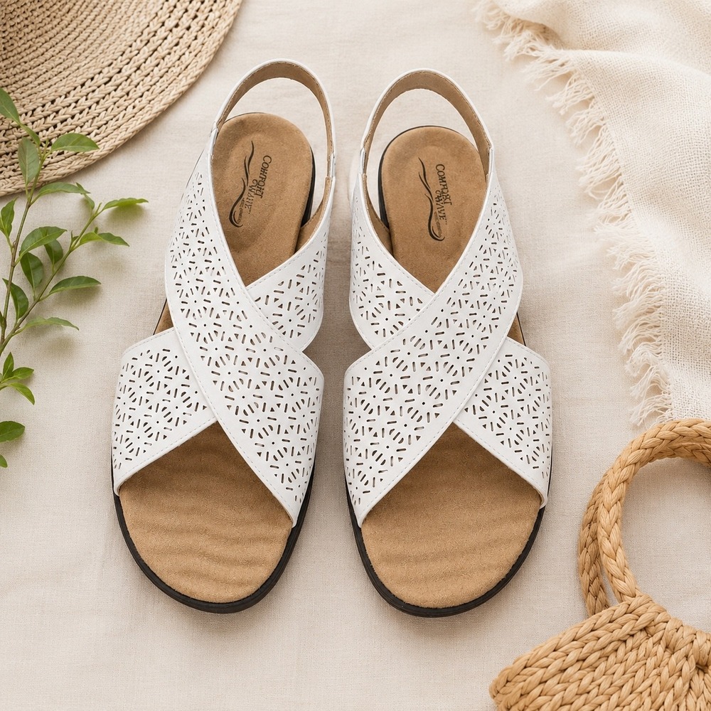 Easy Street Comfort Wave Claudia White Laser Cut Slingback Sandals 9.5 WW